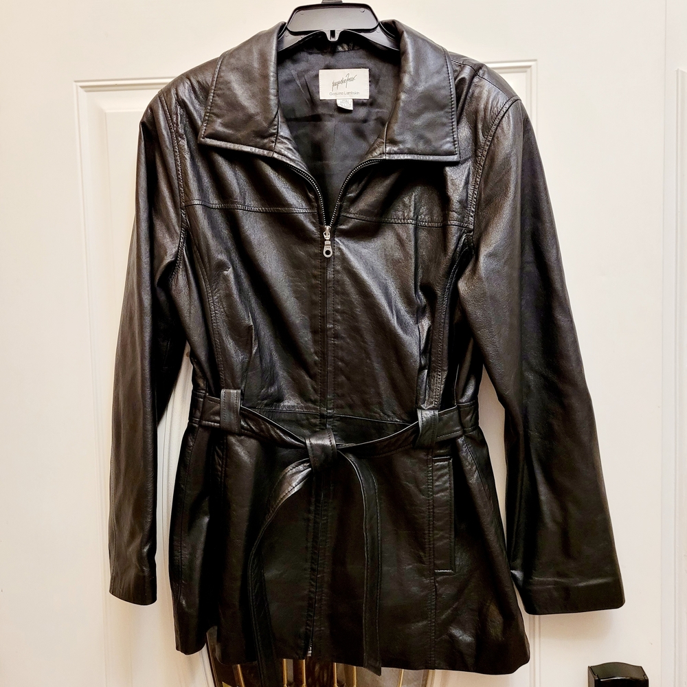 Jacqueline Ferrar Black Leather Belted Jacket